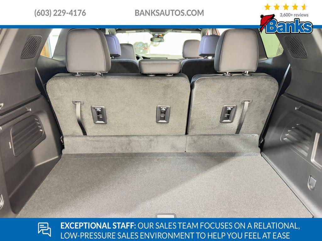 new 2025 GMC Acadia car, priced at $50,940
