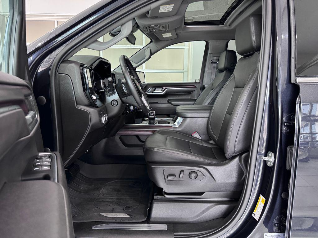 used 2023 GMC Sierra 1500 car, priced at $48,487