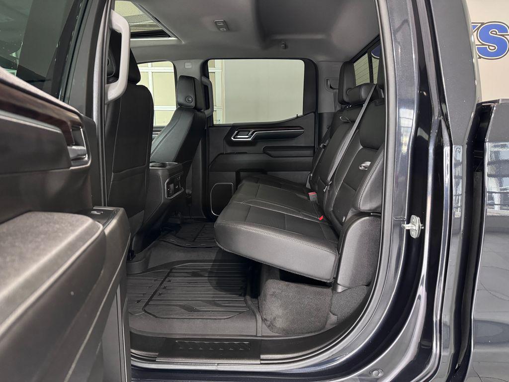 used 2023 GMC Sierra 1500 car, priced at $48,487