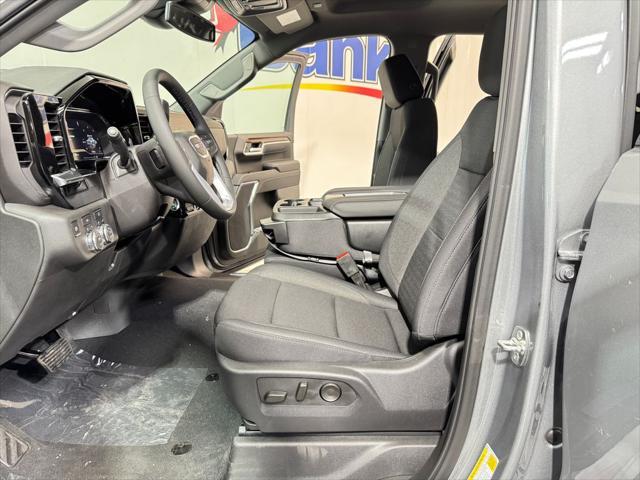 new 2025 GMC Sierra 1500 car, priced at $52,292