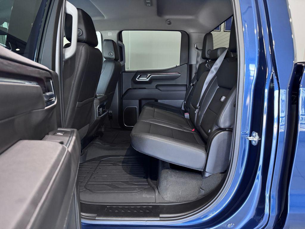 used 2023 GMC Sierra 1500 car, priced at $50,987