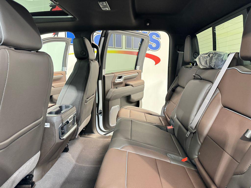 new 2025 GMC Sierra 2500 car, priced at $86,120
