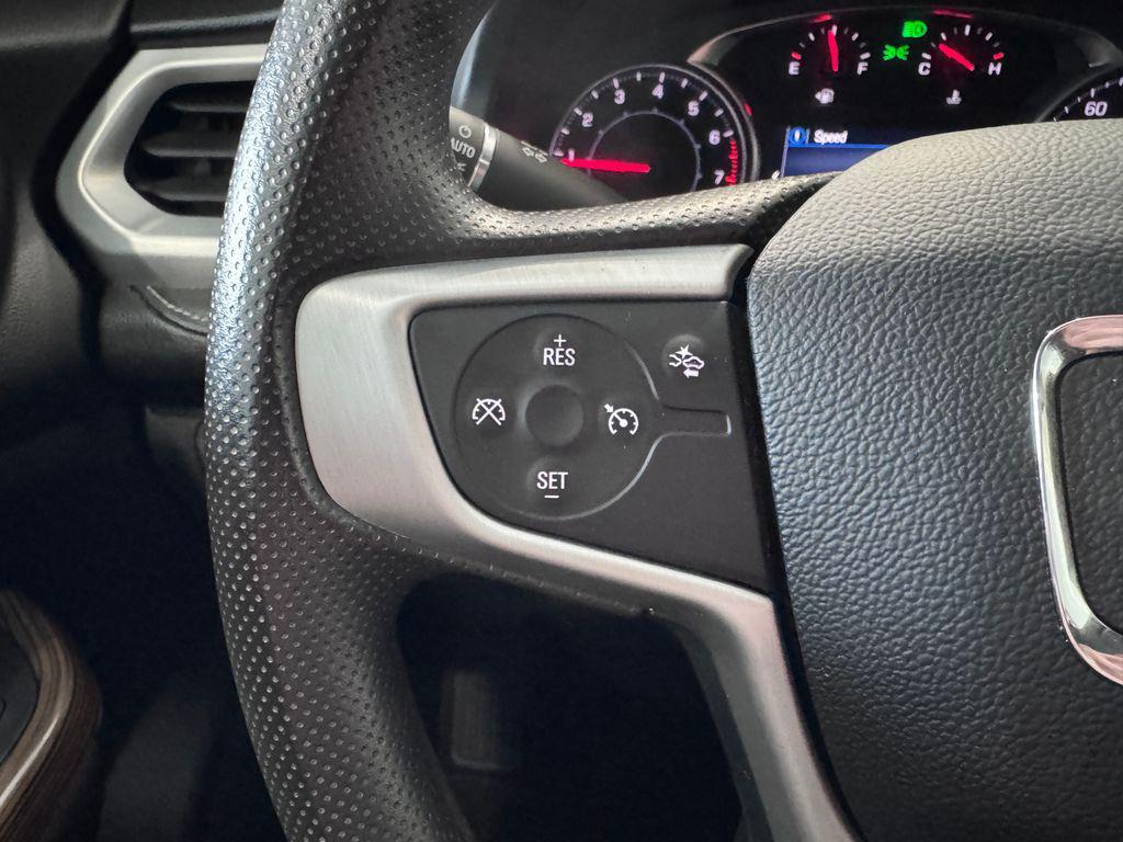 used 2023 GMC Acadia car, priced at $29,486