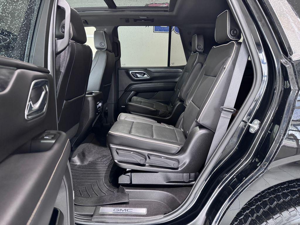 used 2021 GMC Yukon car, priced at $40,487