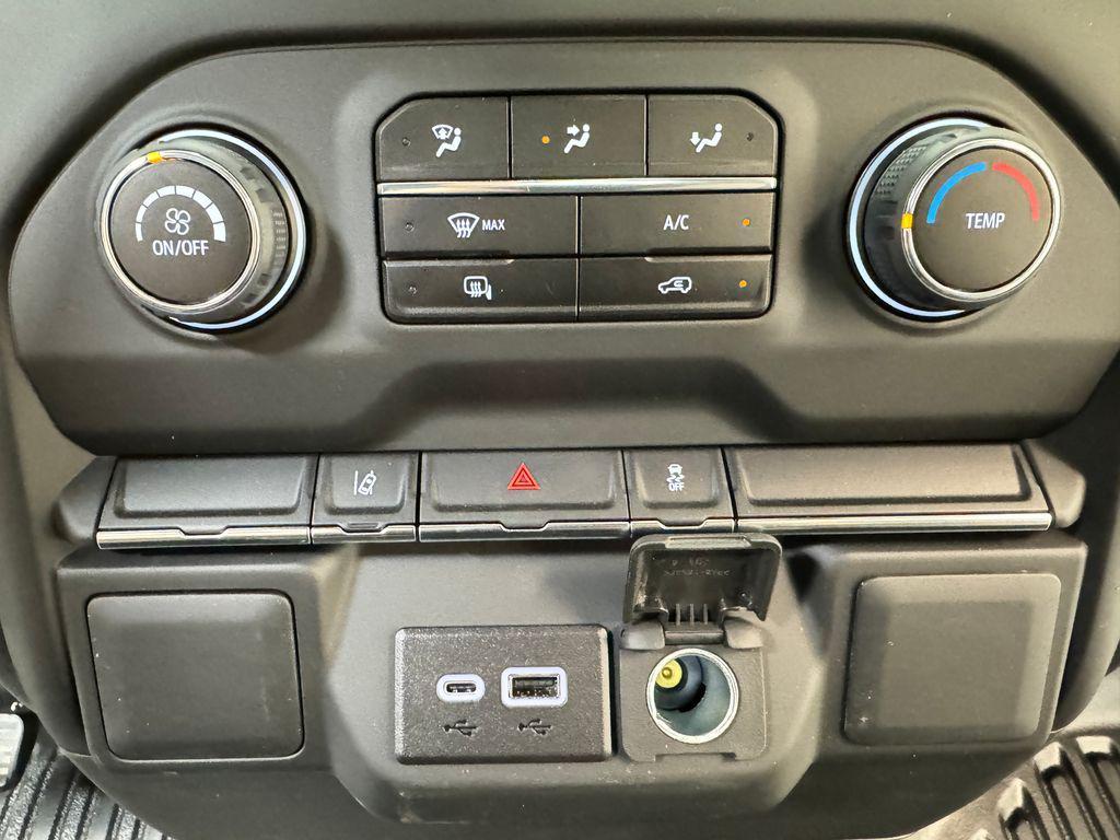 new 2024 Chevrolet Silverado 2500 car, priced at $48,343