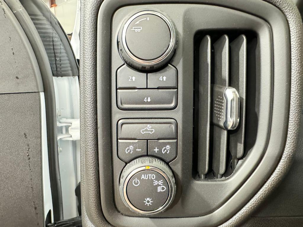 new 2024 Chevrolet Silverado 2500 car, priced at $48,343