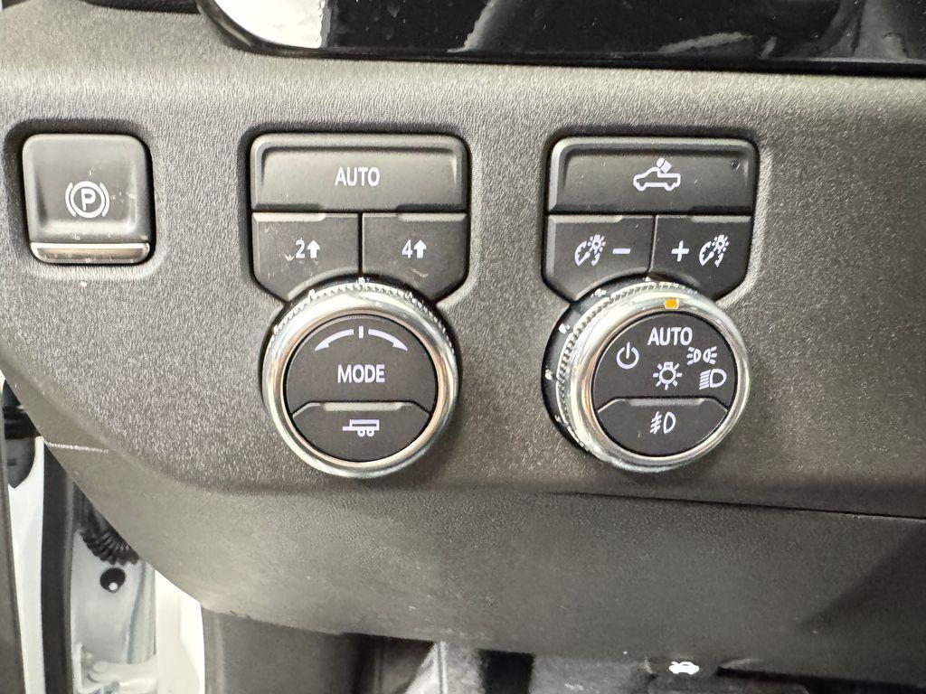 new 2025 GMC Sierra 1500 car, priced at $54,290