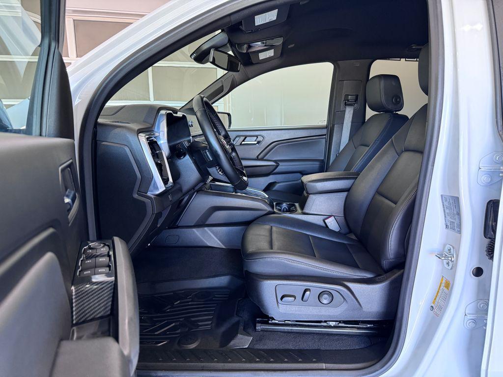 used 2024 GMC Canyon car, priced at $38,487