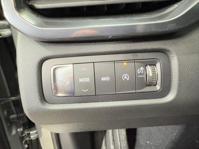 new 2025 GMC Acadia car, priced at $53,290