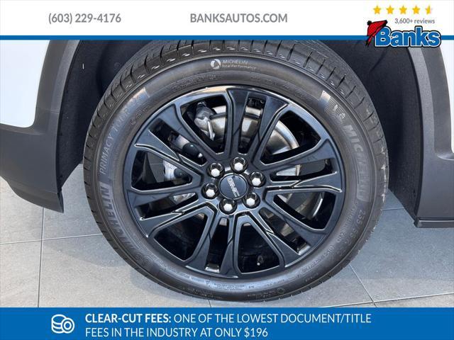 used 2023 GMC Acadia car, priced at $33,487