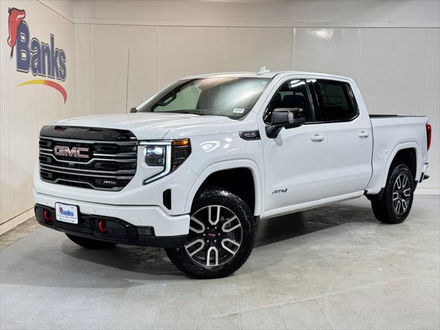 new 2025 GMC Sierra 1500 car, priced at $69,560