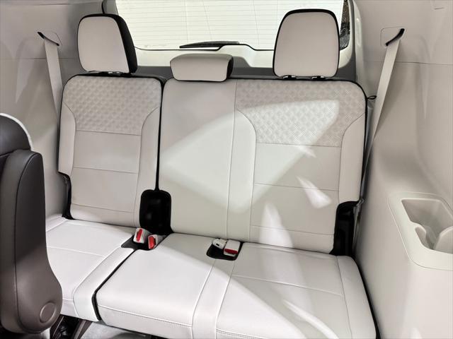 new 2025 GMC Acadia car, priced at $58,690
