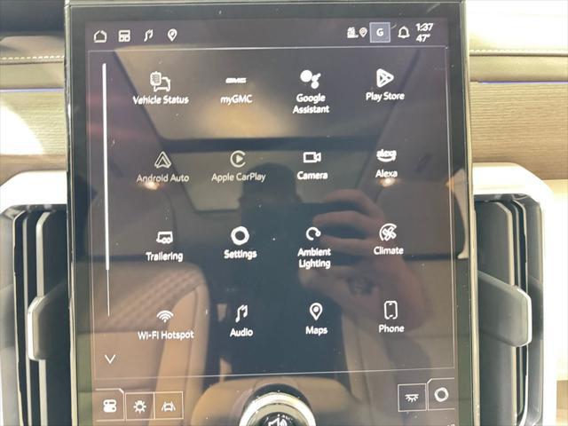 new 2025 GMC Acadia car, priced at $58,690