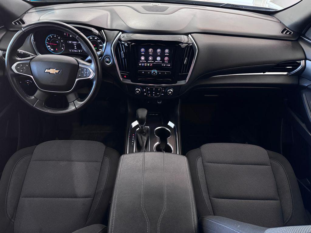 used 2022 Chevrolet Traverse car, priced at $24,487