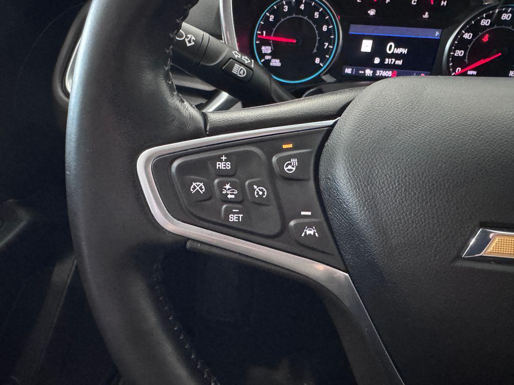 used 2022 Chevrolet Equinox car, priced at $23,987