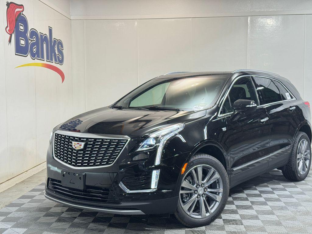 new 2025 Cadillac XT5 car, priced at $55,340