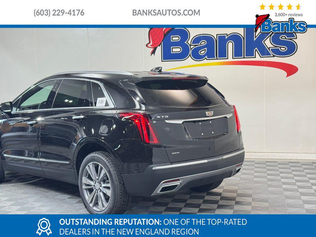 new 2025 Cadillac XT5 car, priced at $55,340
