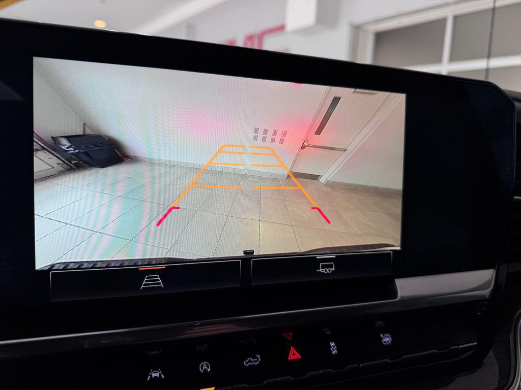 used 2022 GMC Sierra 1500 car, priced at $41,987