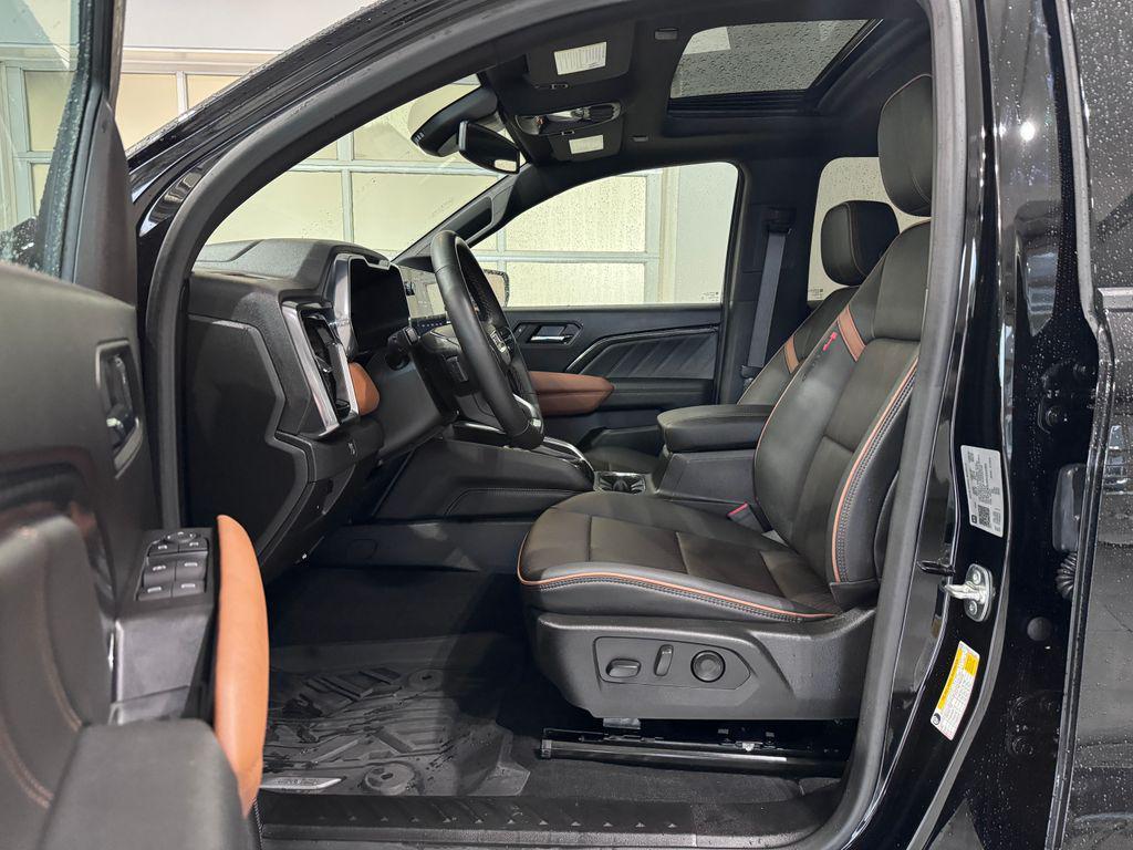 used 2024 GMC Canyon car, priced at $45,487