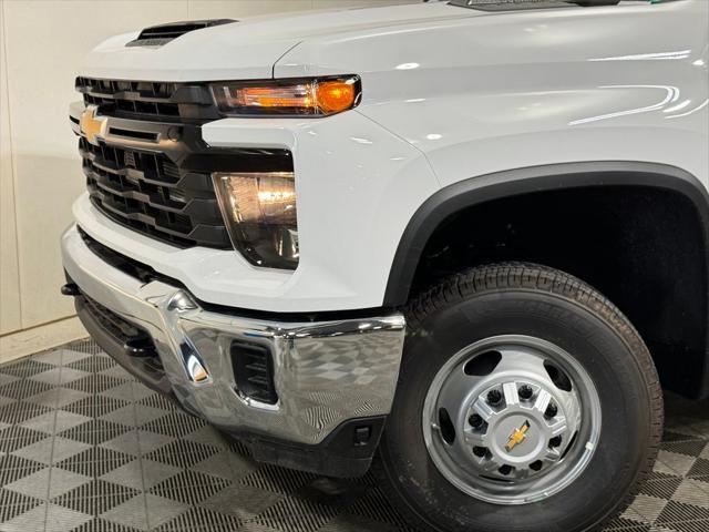 new 2024 Chevrolet Silverado 3500 car, priced at $62,983