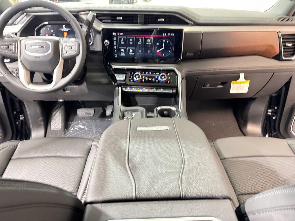 new 2025 GMC Sierra 3500 car, priced at $85,960