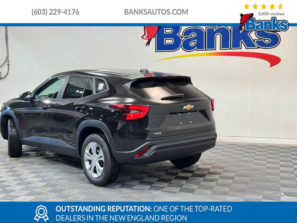 new 2025 Chevrolet Trax car, priced at $21,567