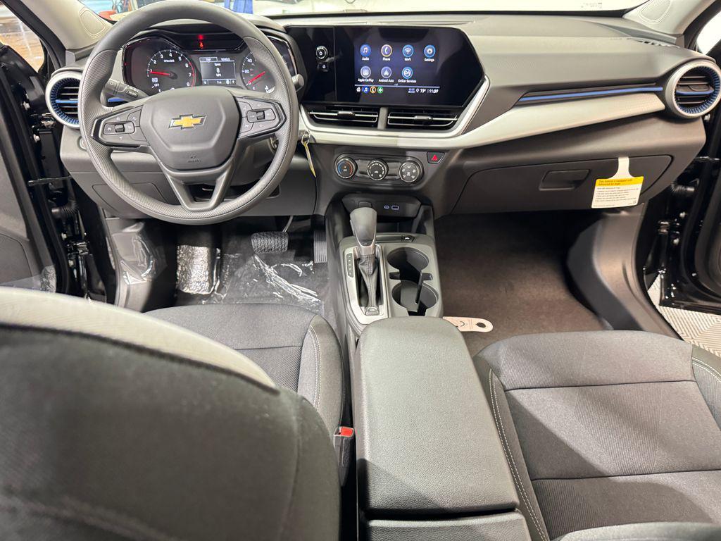 new 2025 Chevrolet Trax car, priced at $21,567