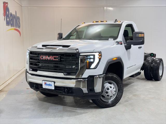 new 2025 GMC Sierra 3500 car, priced at $62,478