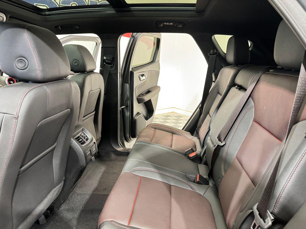 new 2025 Chevrolet Blazer car