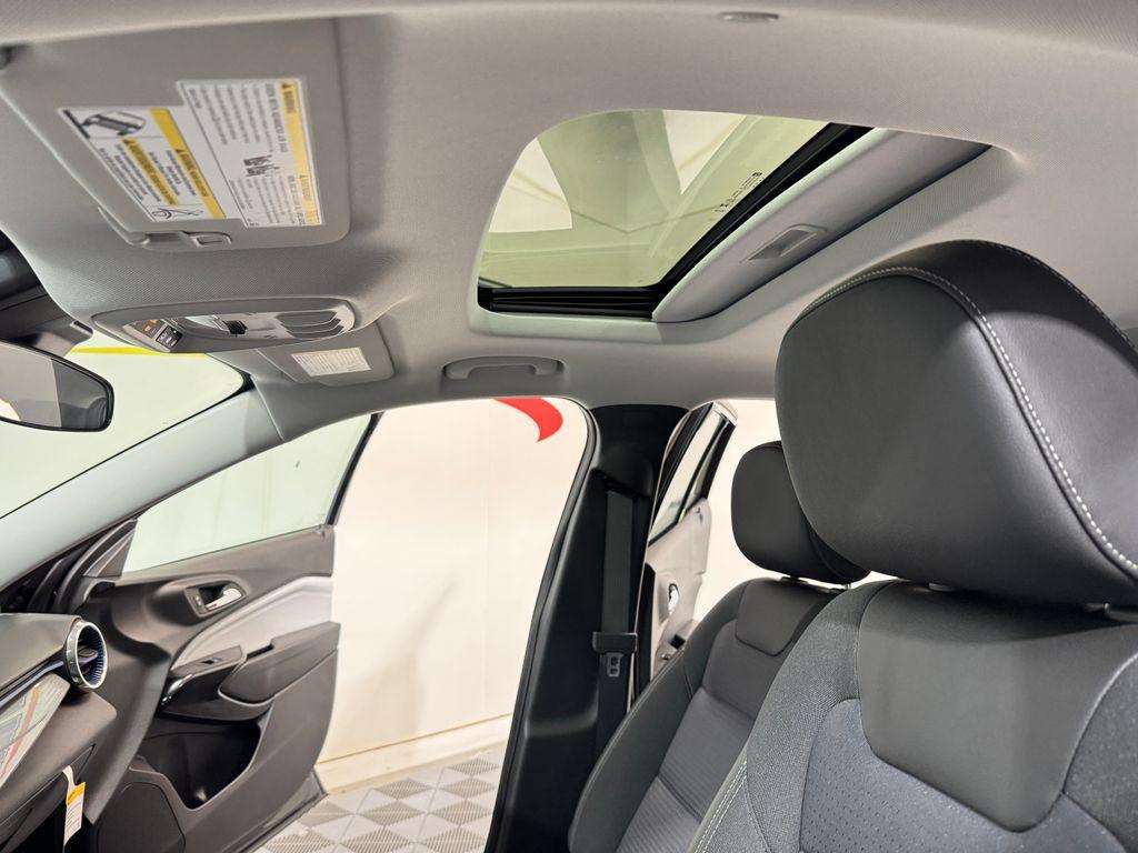 new 2025 Chevrolet Trax car, priced at $25,380