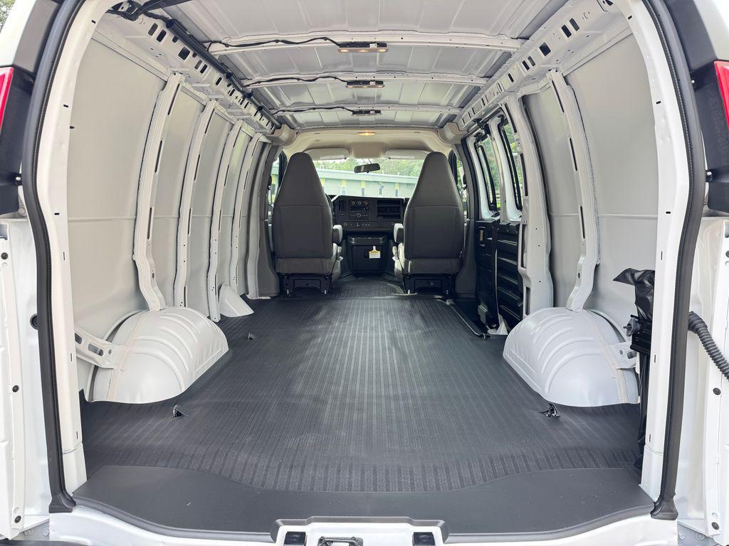 new 2025 GMC Savana 3500 car, priced at $51,755