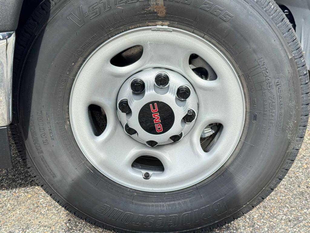 new 2025 GMC Savana 3500 car, priced at $51,755