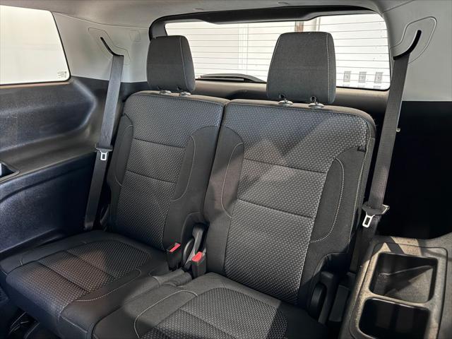 used 2022 GMC Acadia car, priced at $29,487