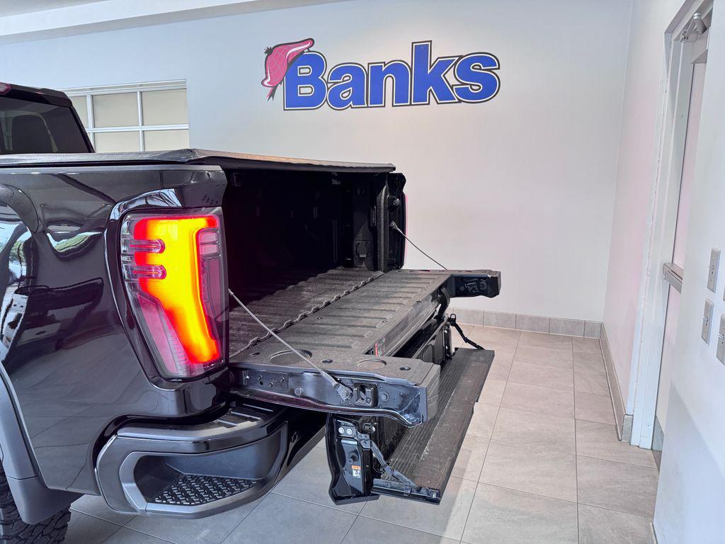used 2024 GMC Sierra 2500 car, priced at $75,987