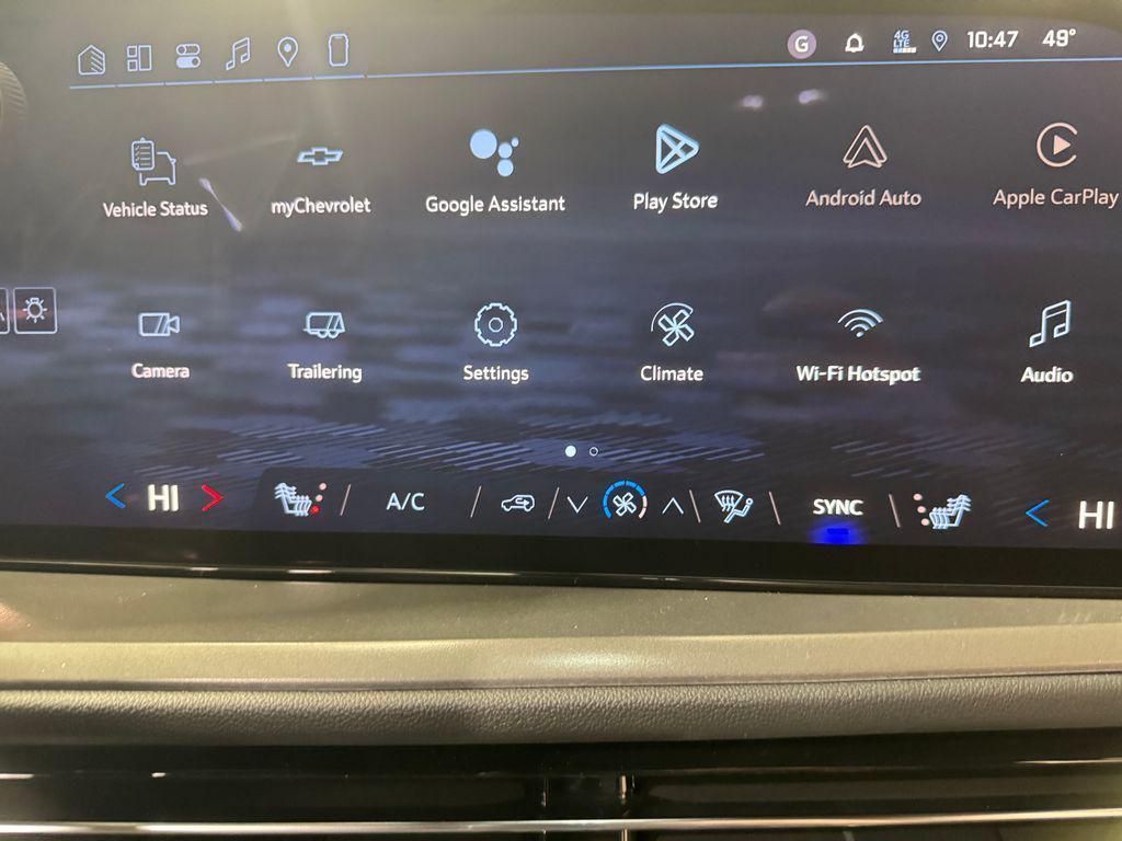 new 2026 Chevrolet Traverse car, priced at $44,695
