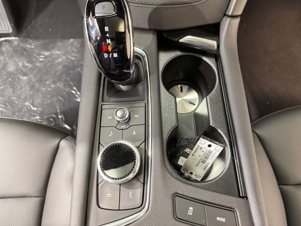 new 2025 Cadillac XT5 car, priced at $58,490