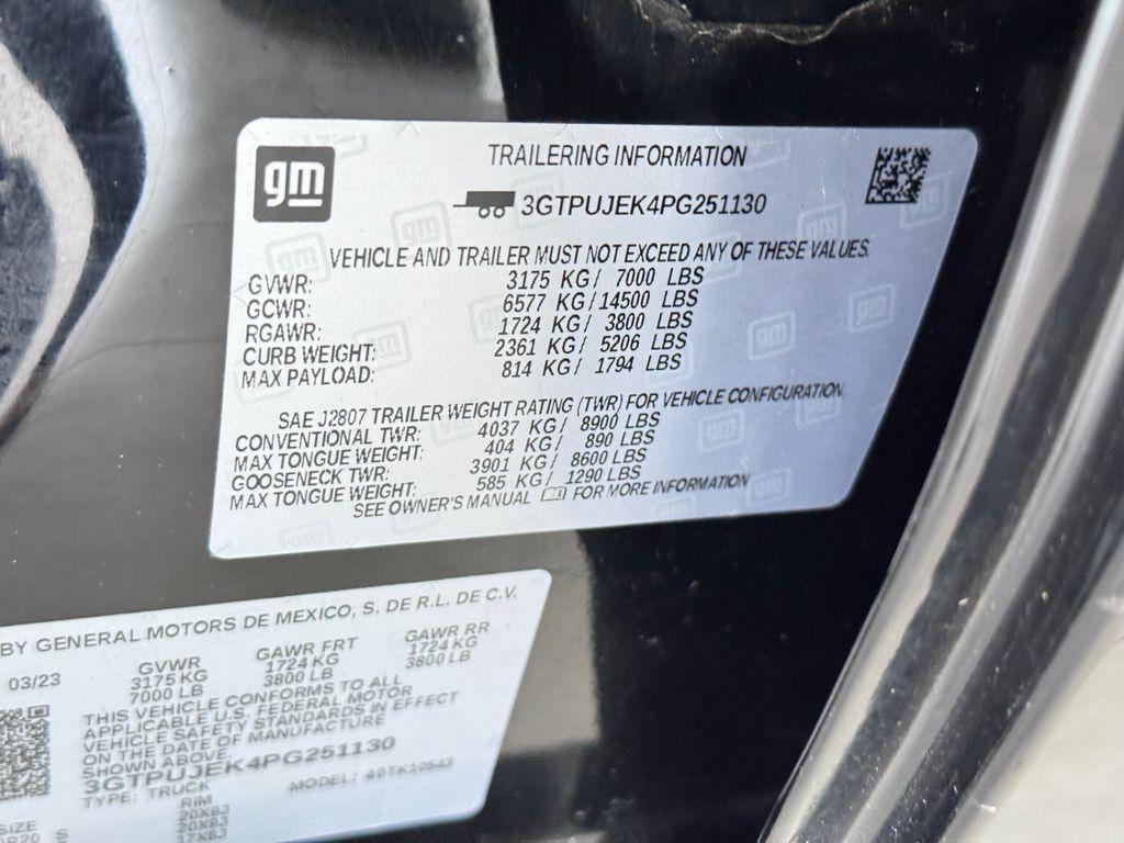 used 2023 GMC Sierra 1500 car, priced at $43,487