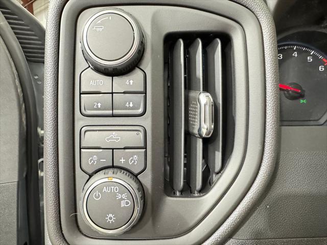 new 2025 Chevrolet Silverado 1500 car, priced at $40,877