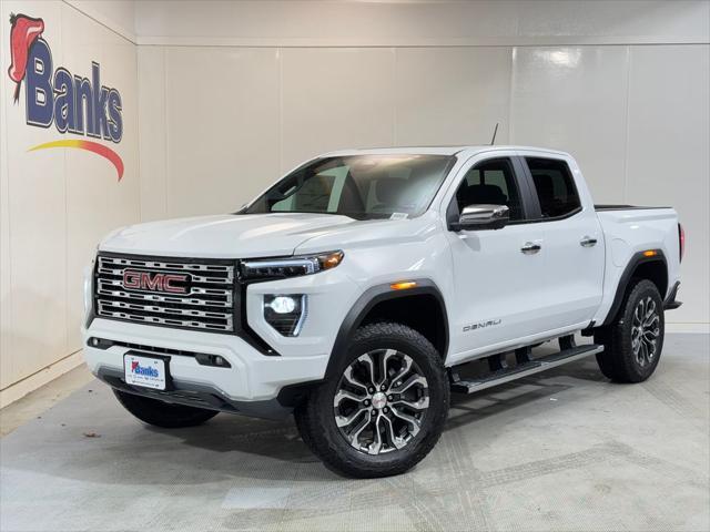 new 2025 GMC Canyon car, priced at $54,945