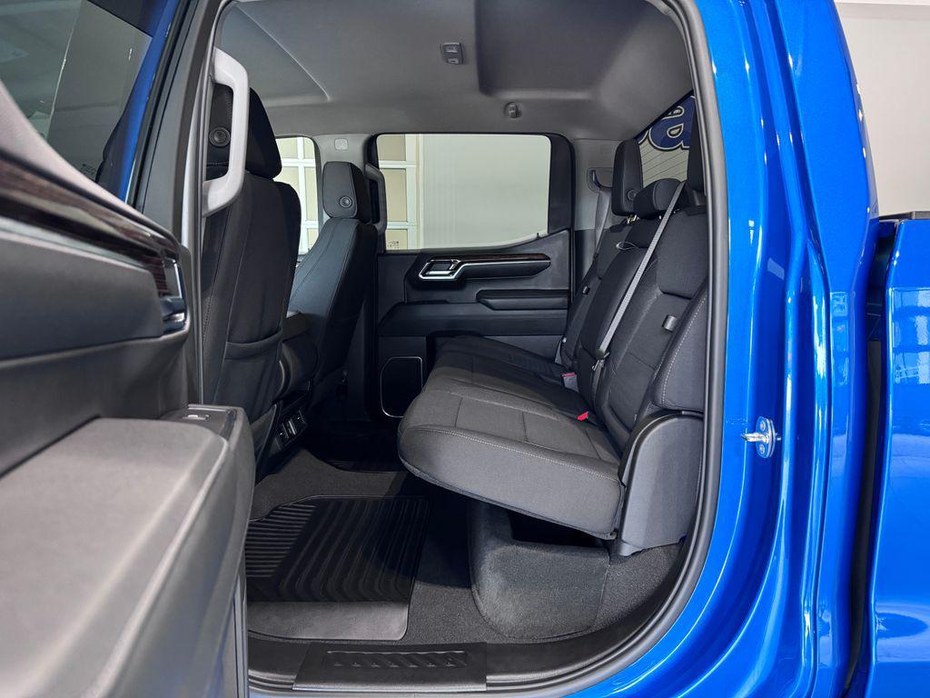 used 2024 GMC Sierra 1500 car, priced at $46,487
