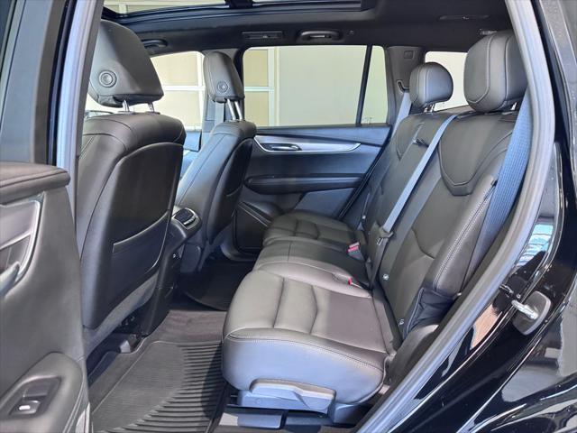 used 2023 Cadillac XT6 car, priced at $36,487