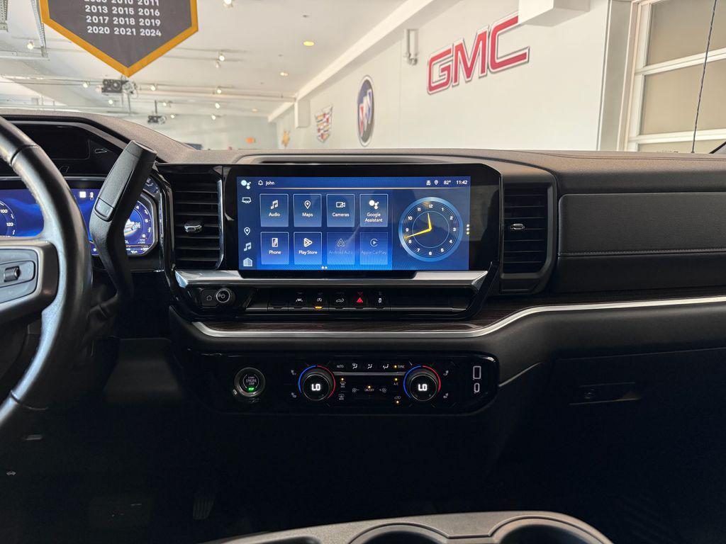 used 2022 Chevrolet Silverado 1500 car, priced at $37,987