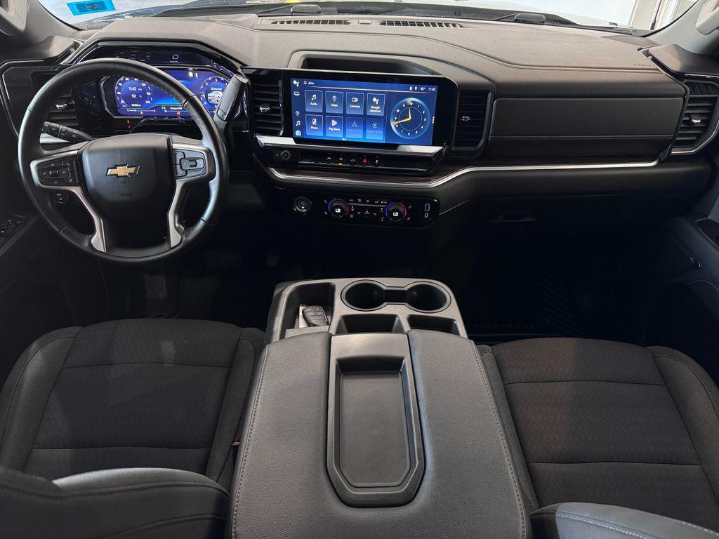 used 2022 Chevrolet Silverado 1500 car, priced at $37,987