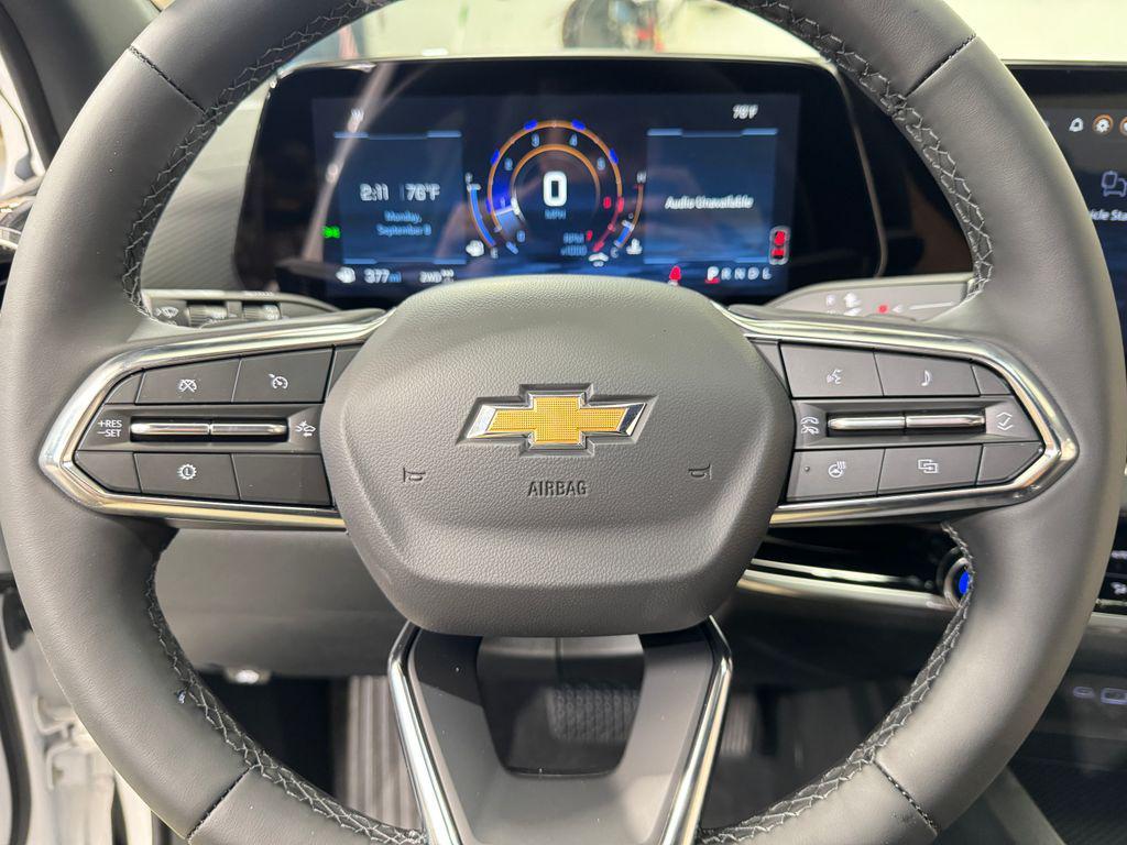 new 2026 Chevrolet Equinox car, priced at $33,566