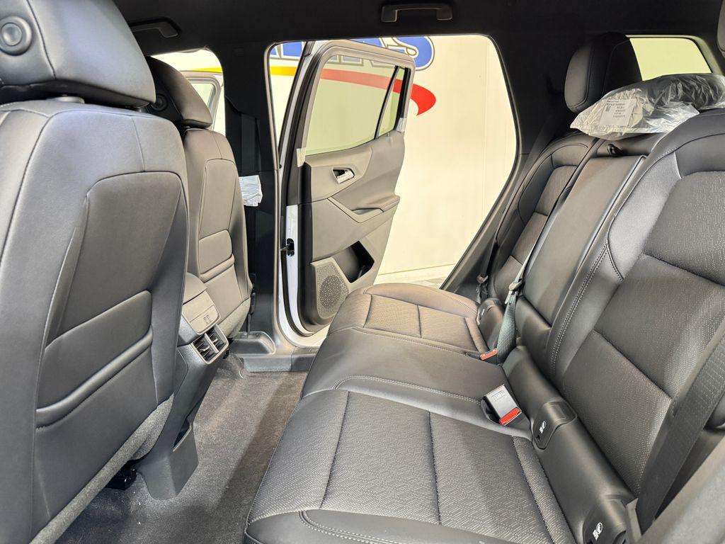 new 2026 Chevrolet Equinox car, priced at $33,566