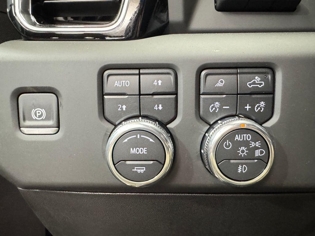 new 2025 GMC Sierra 3500 car, priced at $89,960