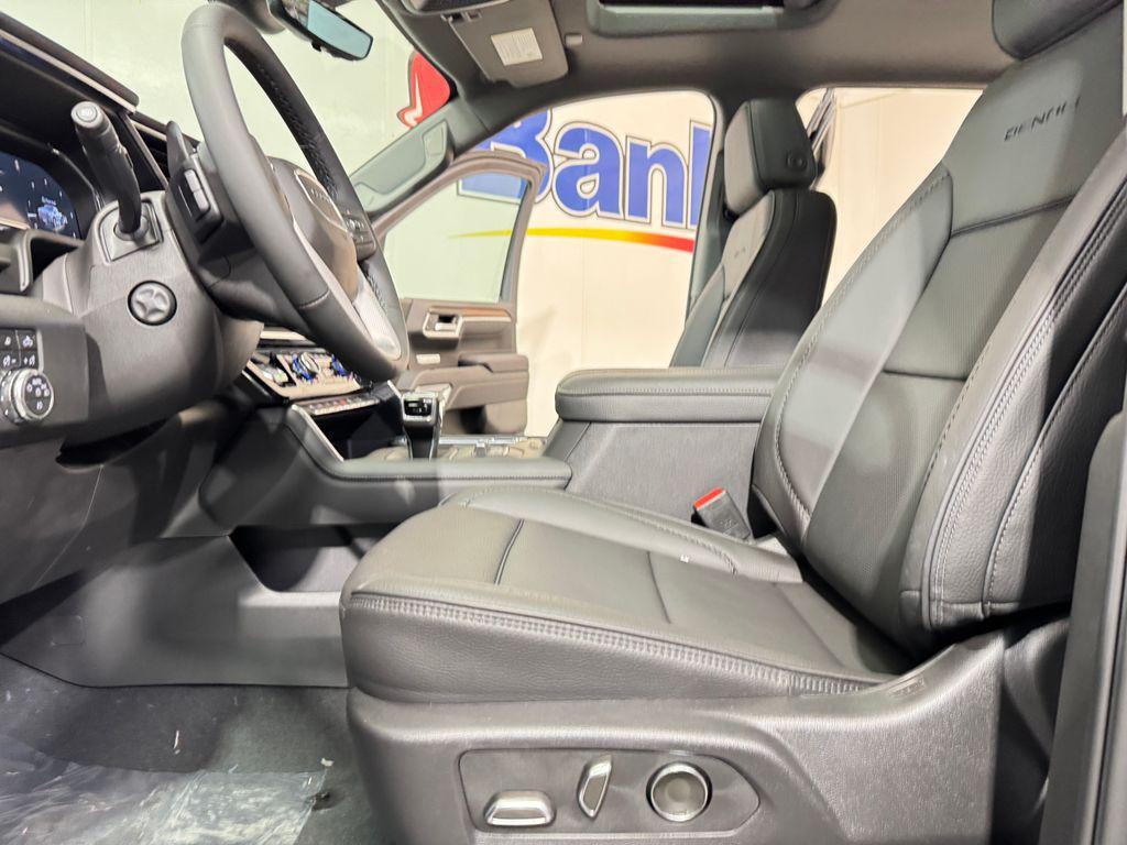 new 2025 GMC Sierra 1500 car, priced at $71,655