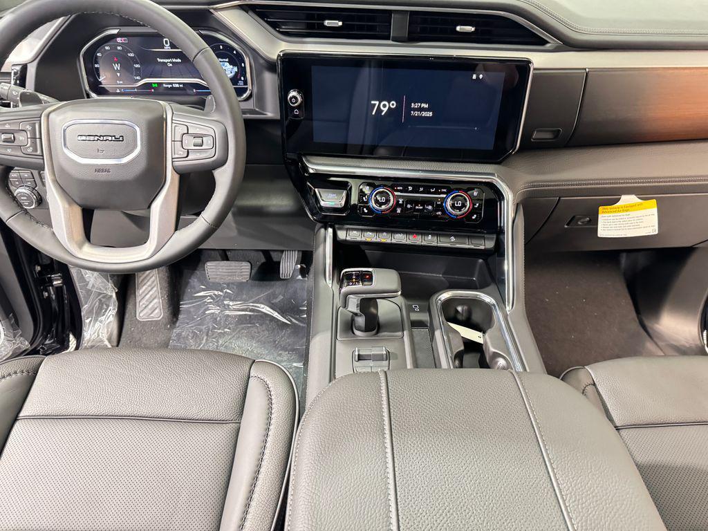 new 2025 GMC Sierra 1500 car, priced at $71,655