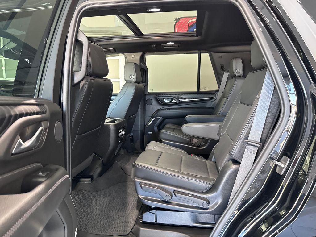 used 2024 GMC Yukon car, priced at $74,987