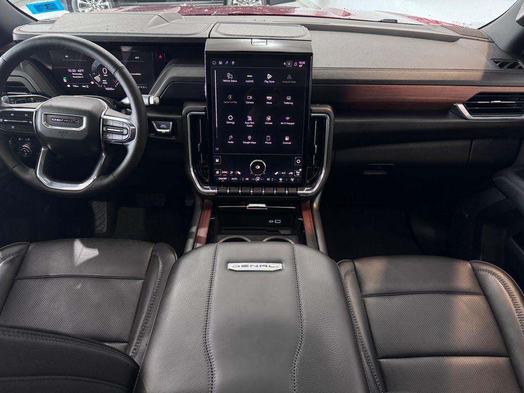 used 2025 GMC Yukon car, priced at $79,987